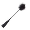 Duster + čierny bič – kvalitná erotická kozmetika